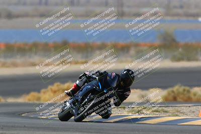 media/Apr-10-2022-SoCal Trackdays (Sun) [[f104b12566]]/Turn 14 (10am)/